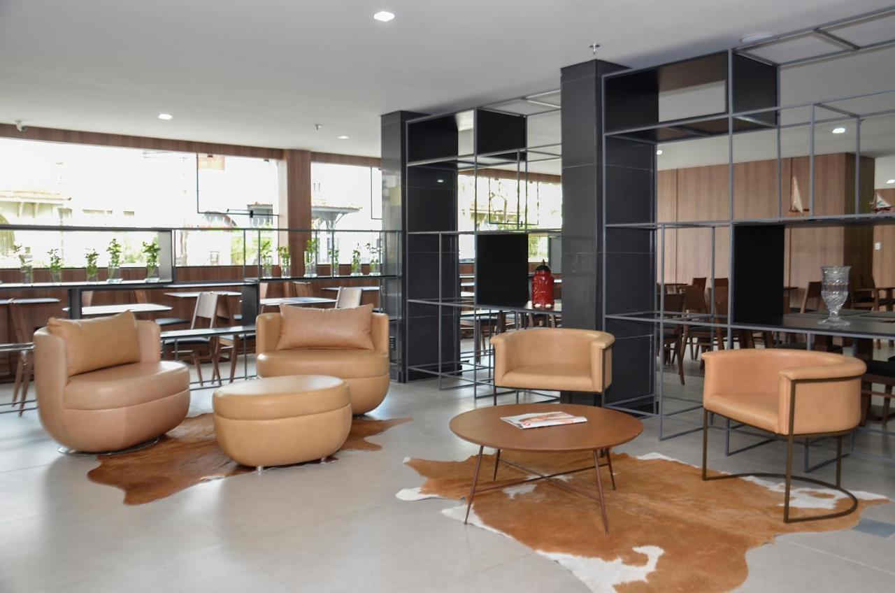 M Tower Hotel Πελότας Εξωτερικό φωτογραφία